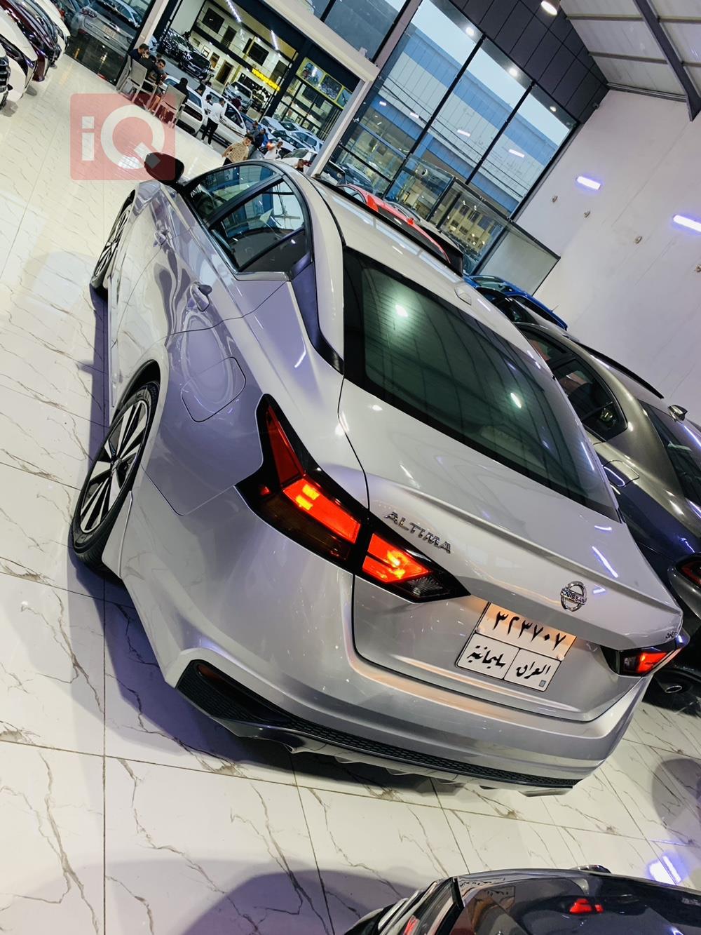 نیسان ئەلتیما